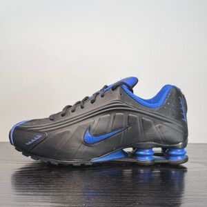 Nike Shox R4